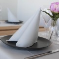 BIEŻNIK airlaid w roli 24 m x 40 cm, JASNOSZARY